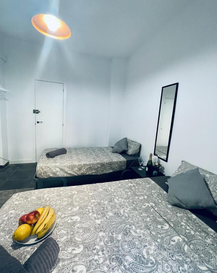 Sepulveda R1 Bed and Breakfast Barcelona Eksteriør billede