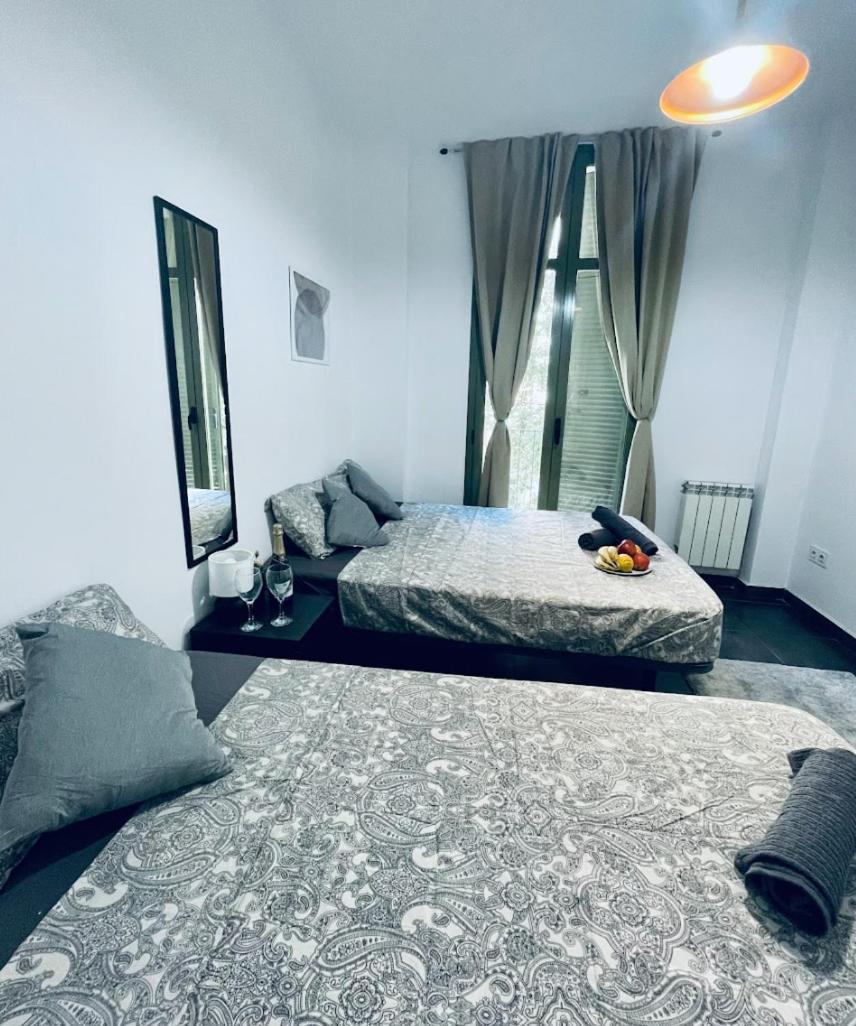 Sepulveda R1 Bed and Breakfast Barcelona Eksteriør billede